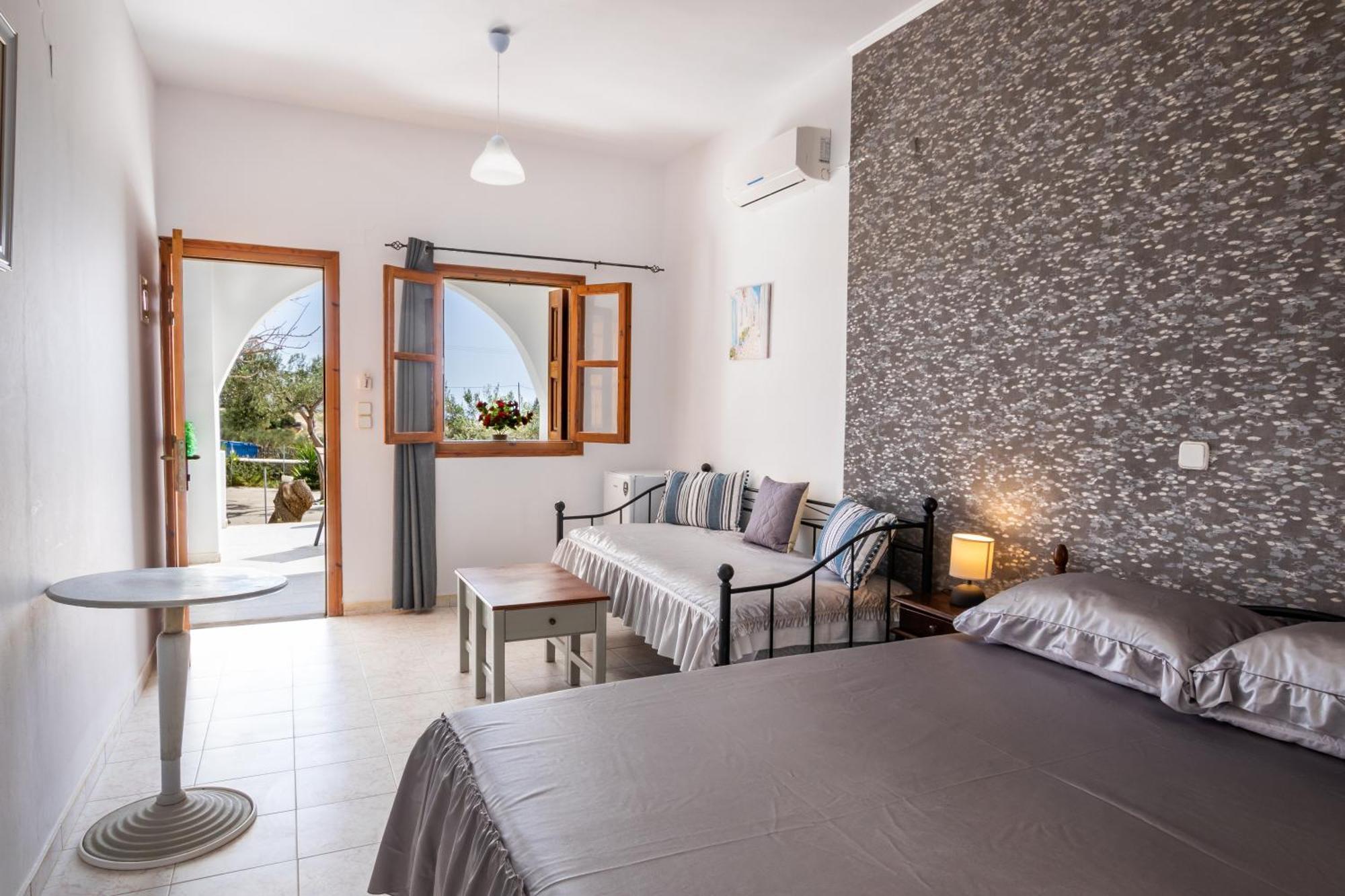 Perama Hotel, Karpathos Amoopi Exterior foto